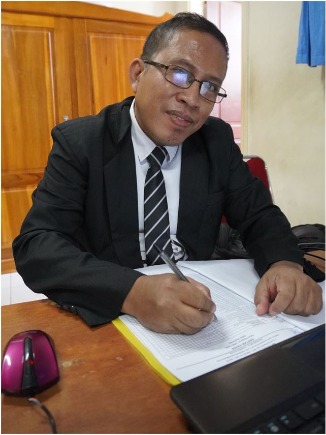 Foto Aloysius Tandi Sebok, S.Pd